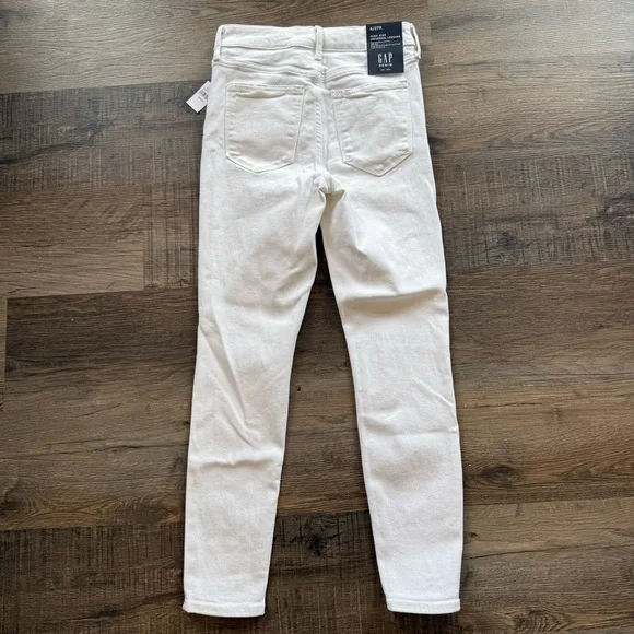 NWT GAP Women's White Skinny Jeans - Picture 7 of 10